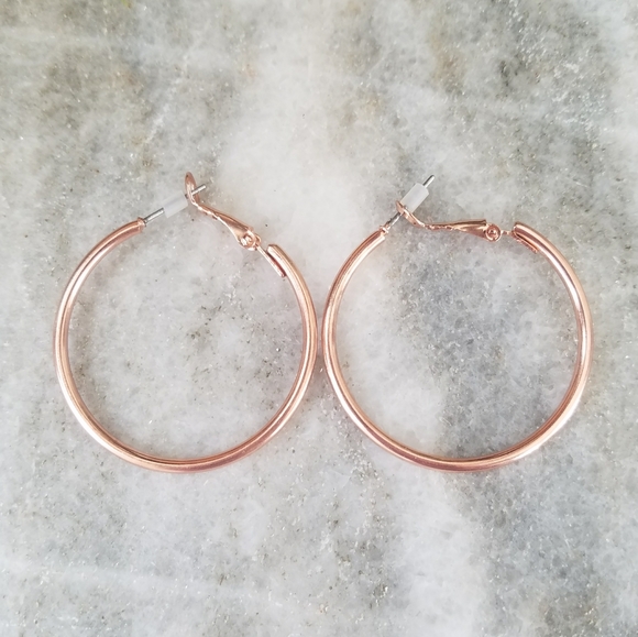 NEW Rose Gold Tone Bundle of 3 Hoop Earrings - Picture 5 of 8